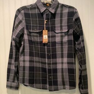 NWT Tailor Vintage Connecticut Originals Plaid Flannel Shirt Size Small